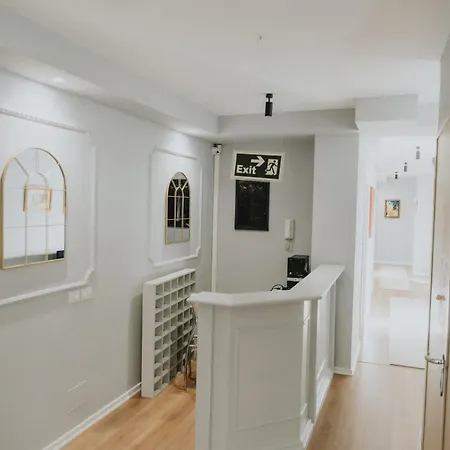 Urban * Тирана