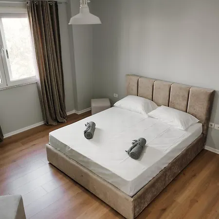 Urban Отель Тирана